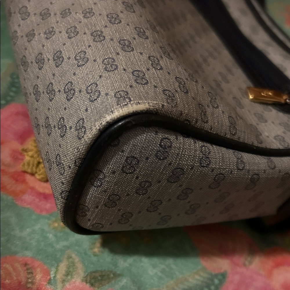 Gucci Black and Gray Crossbody Bag - Picture 3 of 12